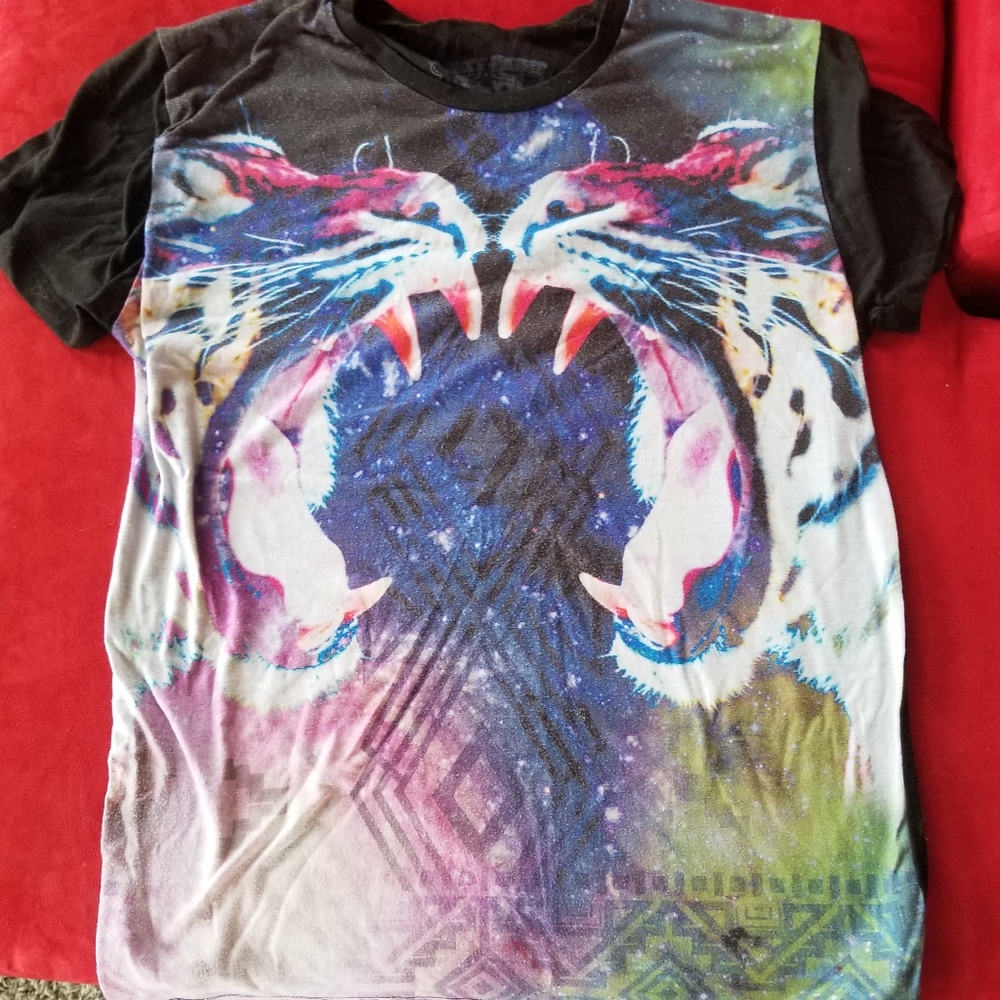 Double Lion Psychedelic Space shirt